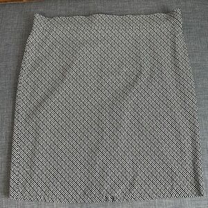 Roz & Ali Monochrome Geometric Pencil Skirt